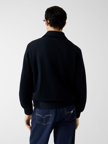 GUESS Between-Season Jacket in Blue