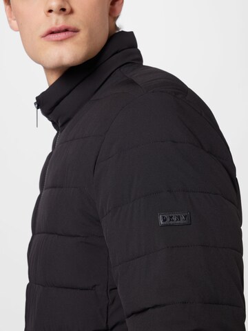 Veste mi-saison DKNY en noir