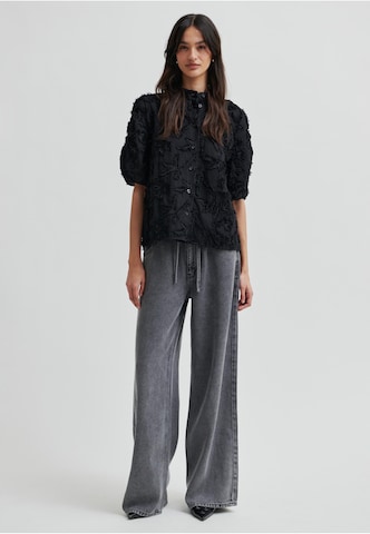 SECOND FEMALE Bluse 'Seena SS' in Schwarz