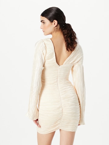 Robe de cocktail Misspap en beige