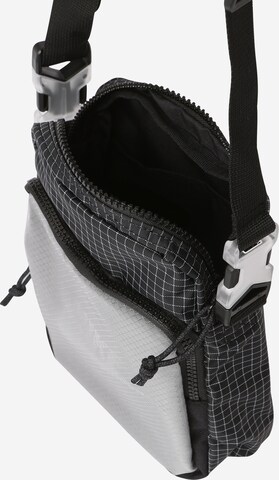 Nike Sportswear Crossbody Bag 'Heritage 2.0' in Black