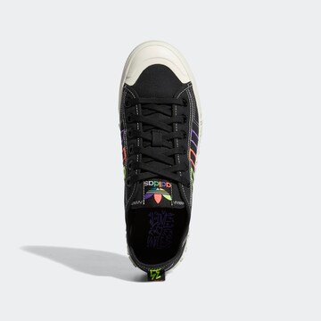 Sneaker bassa 'Nizza Pride' di ADIDAS ORIGINALS in nero