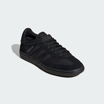 Baskets basses 'Handball Spezial' ADIDAS ORIGINALS en noir