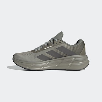 ADIDAS PERFORMANCE Běžecká obuv 'Questar 3' – šedá: přední strana