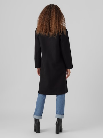 VERO MODA Ανοιξιάτικο και φθινοπωρινό παλτό 'FORTUNE LYON' σε μαύρο