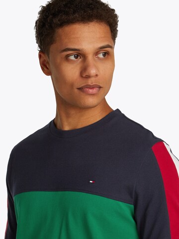 Maglietta di TOMMY HILFIGER in verde