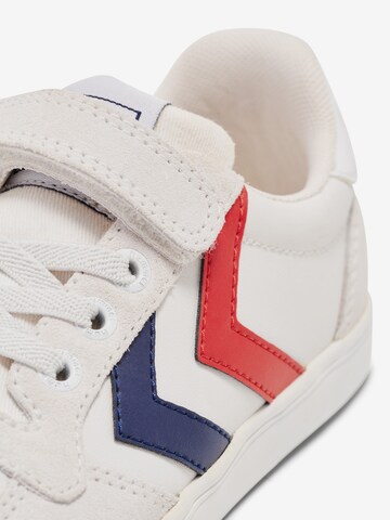 Baskets 'SLIMMER STADIL' Hummel en beige