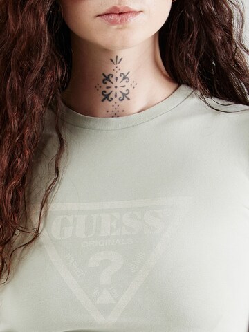 GUESS Originals T-Shirt in Grün