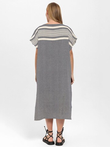 Robe 'Margarita' Ikigai the City en noir