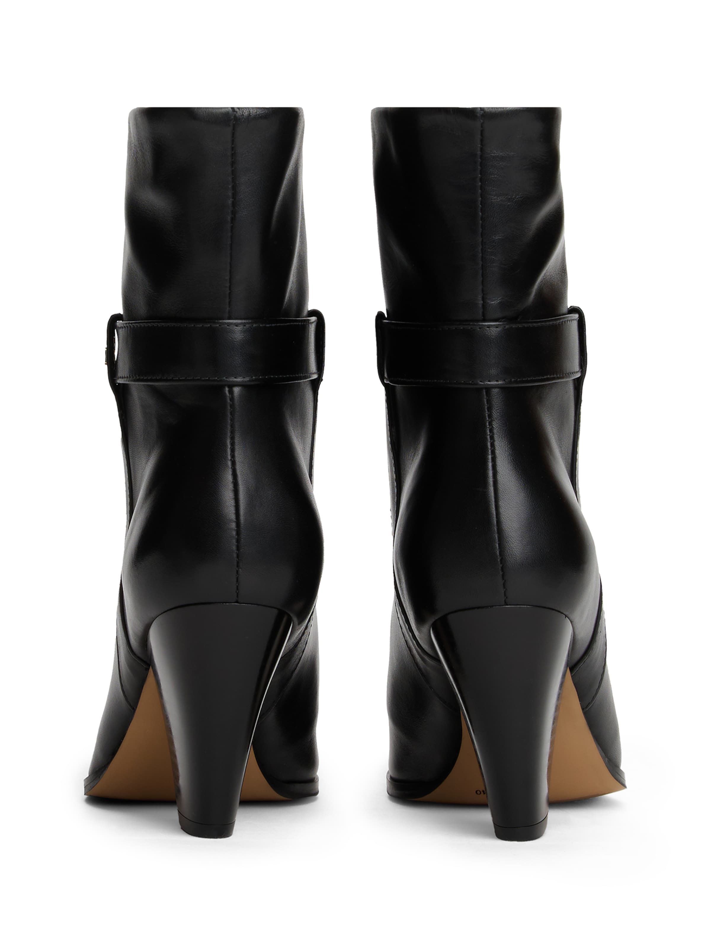 TOMMY HILFIGER Ботинки в Черный