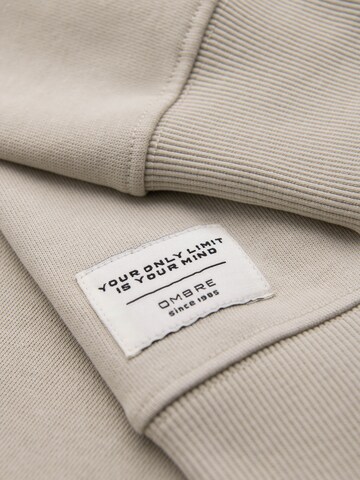 Sweat-shirt 'OM-SSBN-0271' Ombre en gris