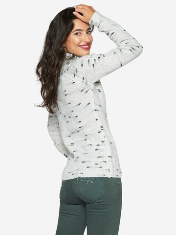 Pull-over KOROSHI en blanc