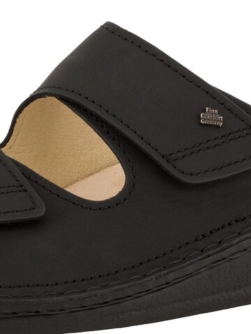 Finn Comfort Muiltjes 'RIAD' in Zwart