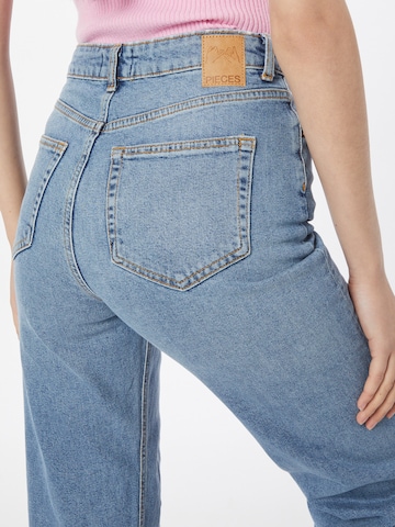 PIECES Regular Jeans 'HOLLY' in Blau