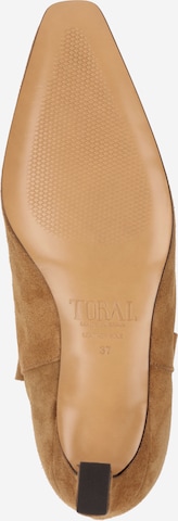 Toral Cowboy Boots in Brown