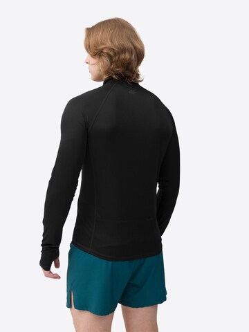 4F Performance Shirt in Black