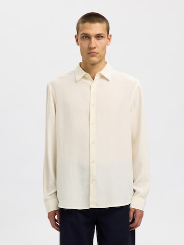 SELECTED - Ajuste confortable Camisa en blanco: frente