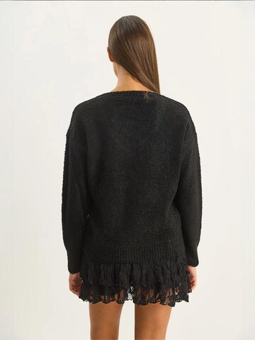 Bianco Lucci - Pullover em preto