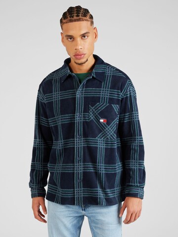 Tommy Jeans Regular fit Button Up Shirt in Blue: front