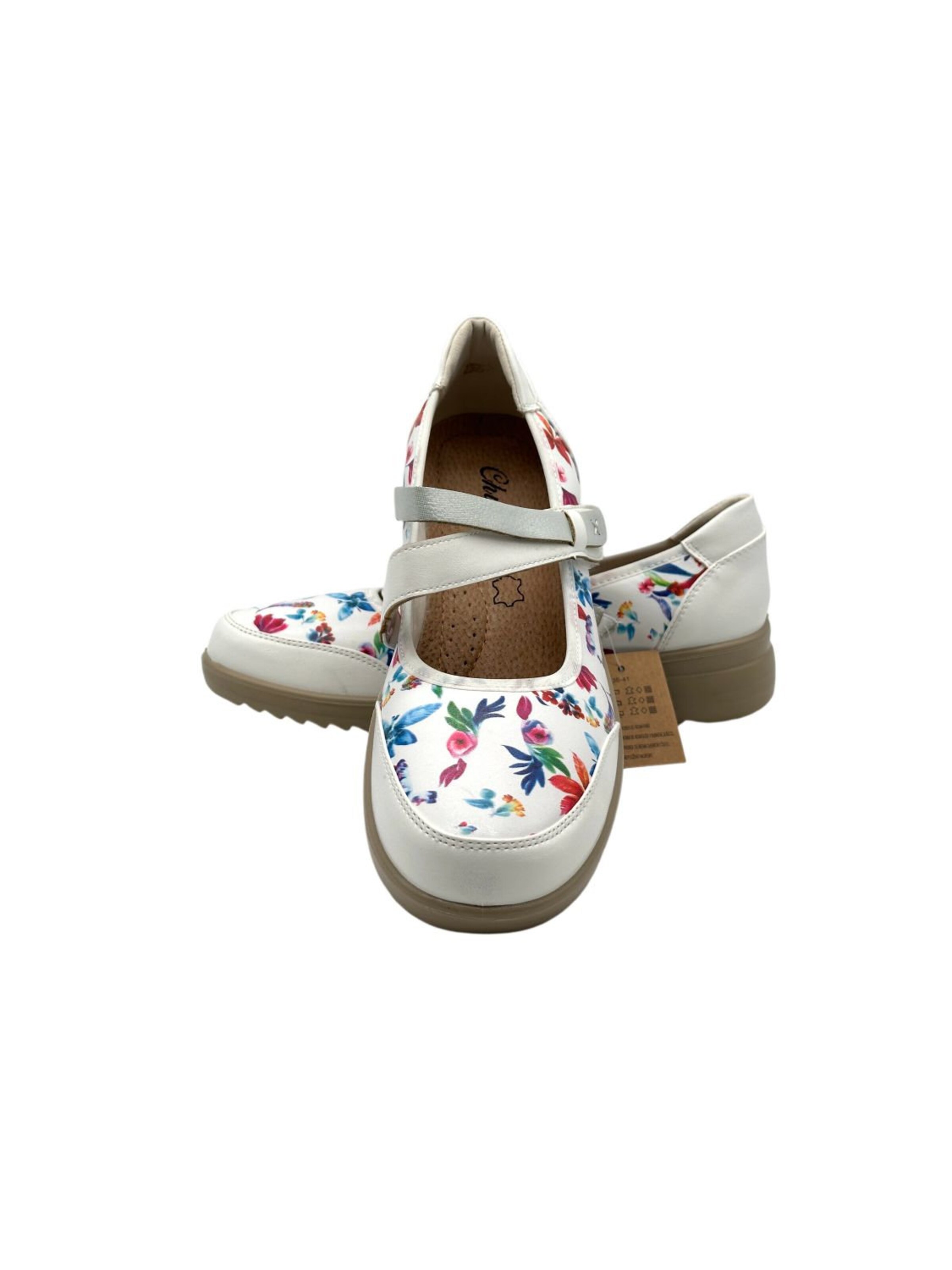 Nowaland Slipper‌ in Weiß