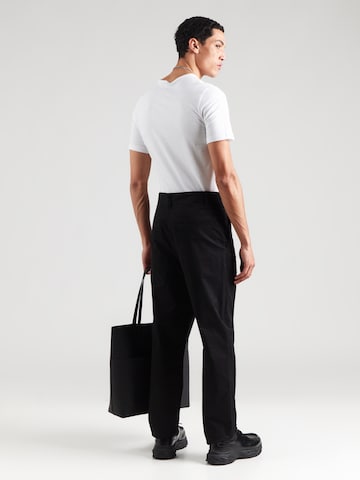 HUGO - regular Pantalón chino 'Genar' en negro