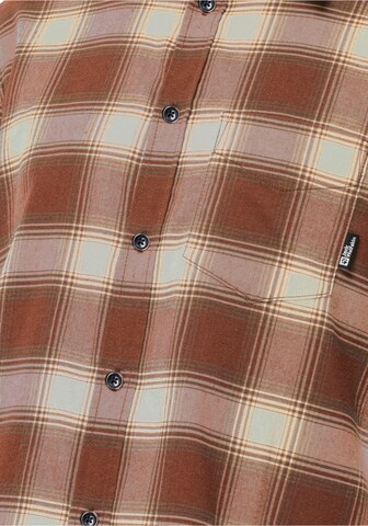 JACK WOLFSKIN Regular fit Button Up Shirt in Red