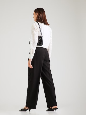 Loosefit Pantalon à pince 'Cally Chana' MSCH COPENHAGEN en noir