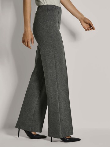 MADELEINE Loosefit Broek in Grijs