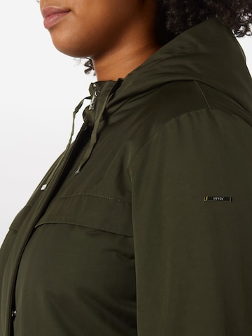 Esprit Curves Between-seasons parka in Green