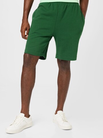 LACOSTE Regular Pants in Green: front