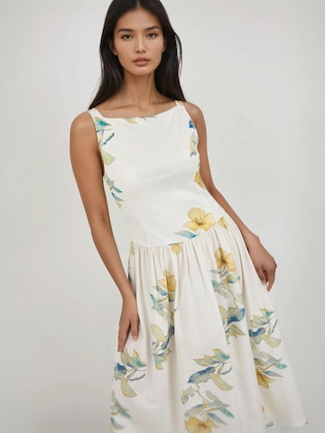 Hiccup - Vestido em branco