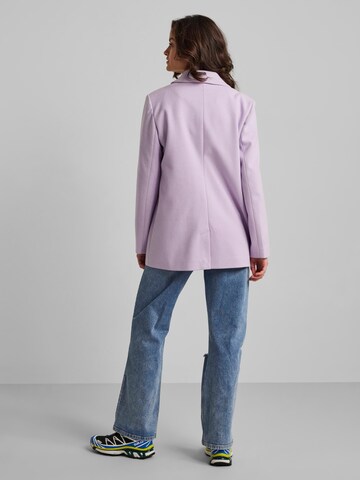 PIECES Blazer 'Haven' in Lila