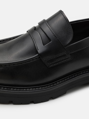 VAGABOND SHOEMAKERS Házicipő 'Cameron' - fekete