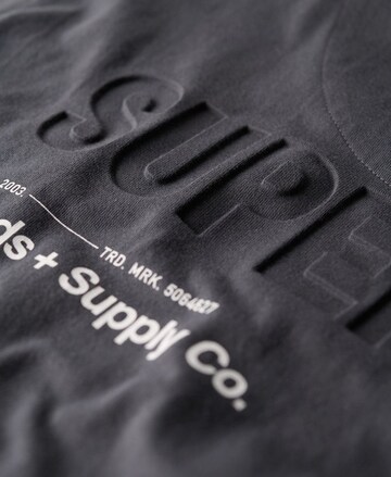 T-Shirt Superdry en gris