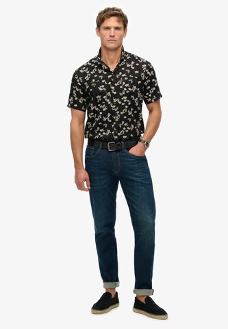 Coupe regular Chemise Superdry en noir