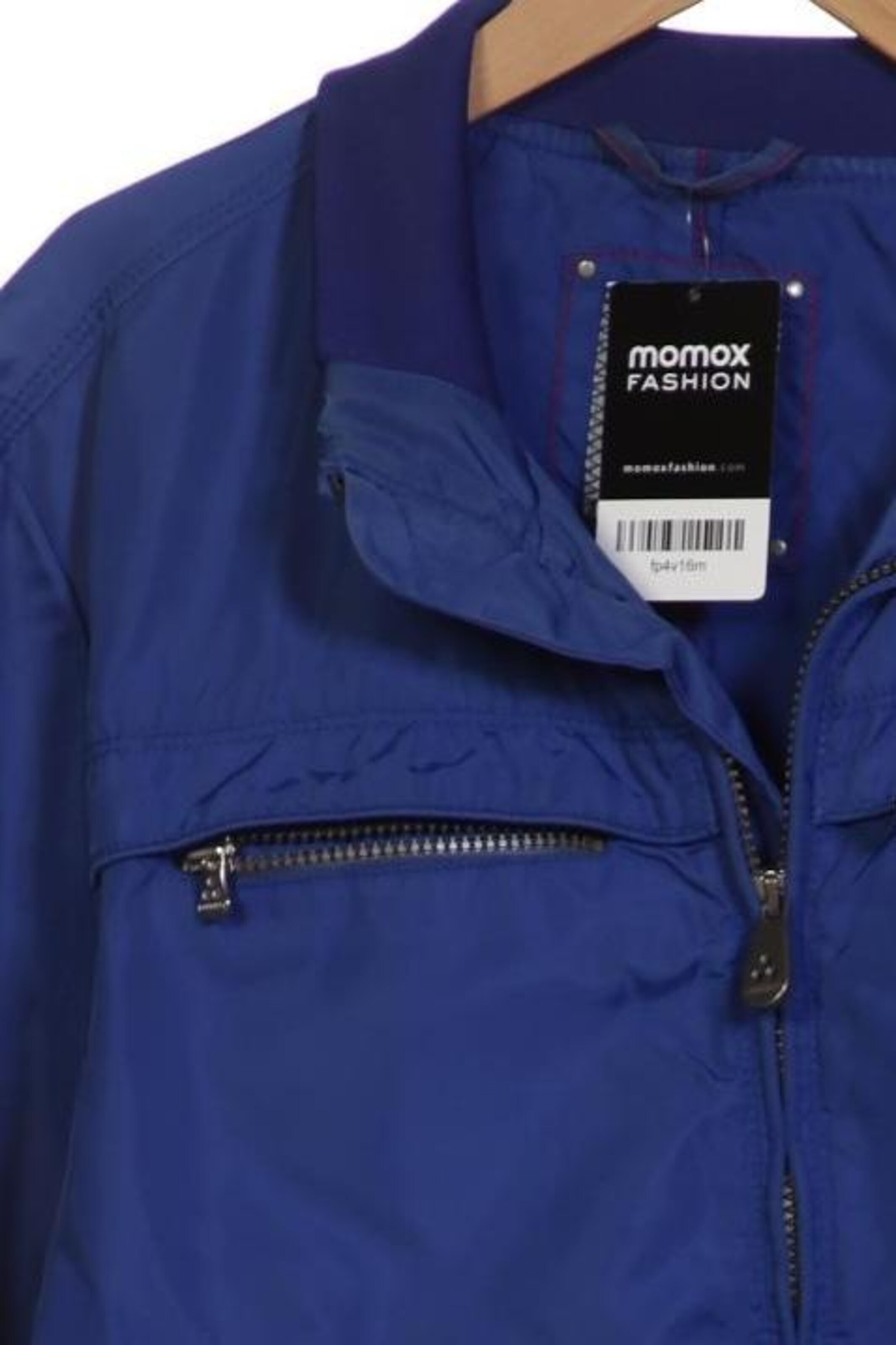 Peuterey Jacket & Coat in M in Blue