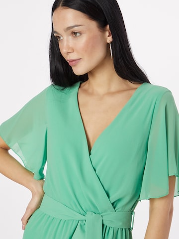 Robe de soirée SISTERS POINT en vert