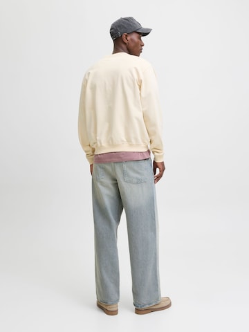 JACK & JONES Sweatshirt in White