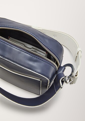 s.Oliver Crossbody Bag in Blue