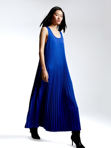 Lola Casademunt Kleid in Blau