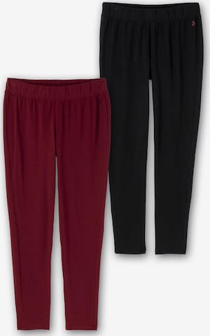 SHEEGO Skinny Leggings in Red: front