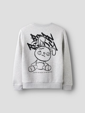 NAME IT - Sudadera en gris
