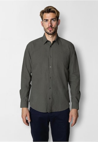 Coupe regular Chemise 'Luca' Clean Cut Copenhagen en vert : devant