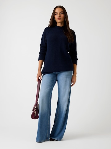 GUESS Pullover in Blau