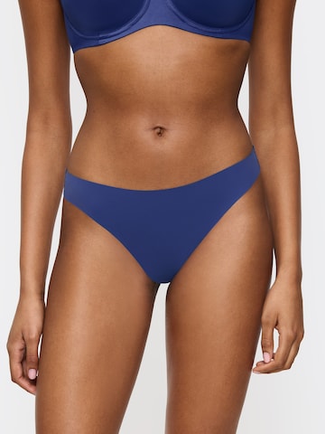 TRIUMPH String 'Pretty Micro' in Blau: Vorderseite