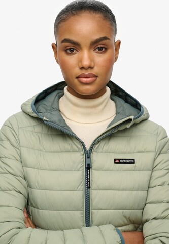 Veste mi-saison Superdry en noir