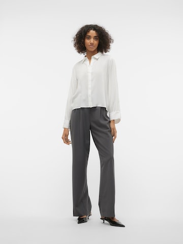 VERO MODA Blouse 'BUMPY' in White