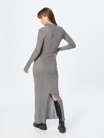 AMERICAN VINTAGE Knitted dress 'SOVY' in Grey