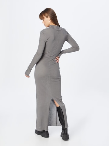 AMERICAN VINTAGE Плетена рокля 'SOVY' в сиво