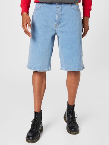 HOMEBOY Loosefit Jeans 'x-tra MONSTER Denim SHORTS' in Blauw: voorkant